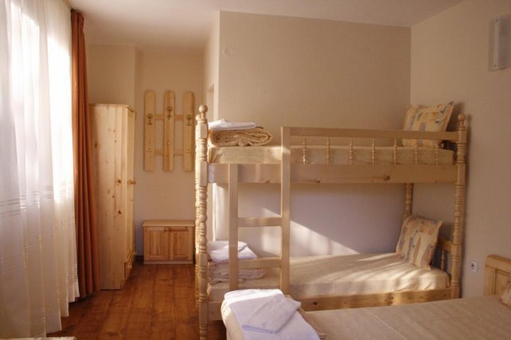 Family Hotel Ilinden Shipkovo  Phòng bức ảnh
